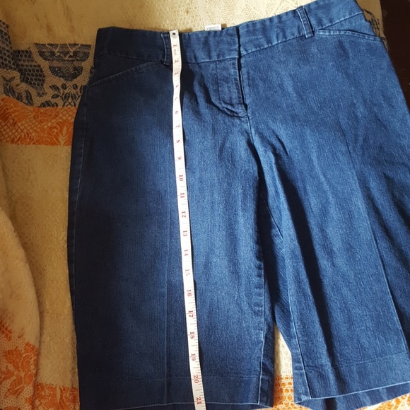 Laura Scott long shorts - Picture 3 of 4